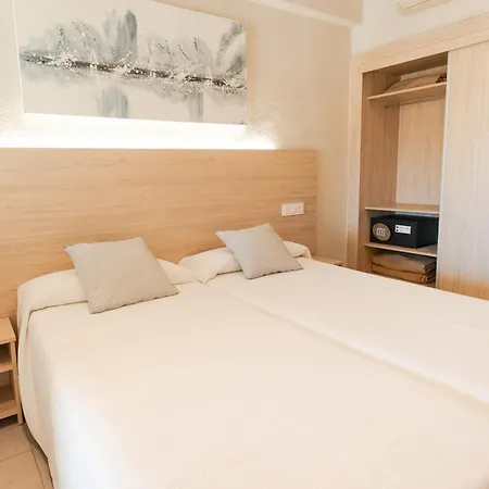 S'agoita ホテル プラヤ・デアロ