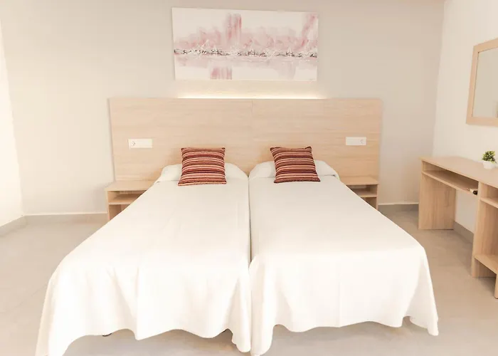 S'agoita 3* بلاتجا ذارو