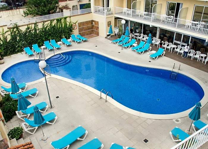 S'agoita فندق 3*