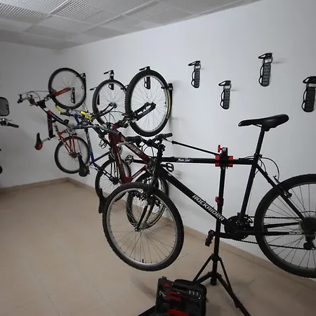 S'agoita بلاتجا ذارو