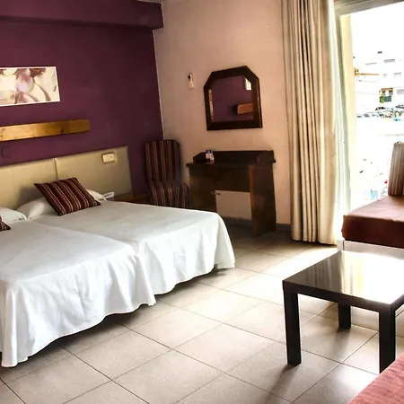 S'agoita 3* بلاتجا ذارو